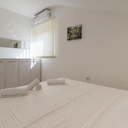 Monika Apartment Zadar